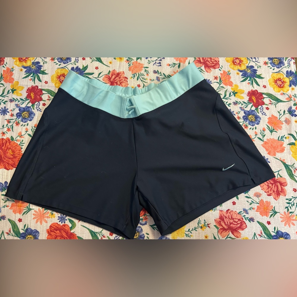 Vintage Nike Fit Dry Navy and Light Blue Athletic Shorts with Pullstring